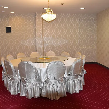 & Restaurant Great - Airport 4* Sarajevo