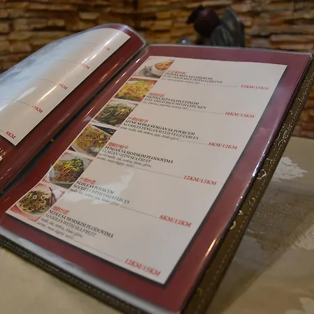 & Restaurant Great - Airport