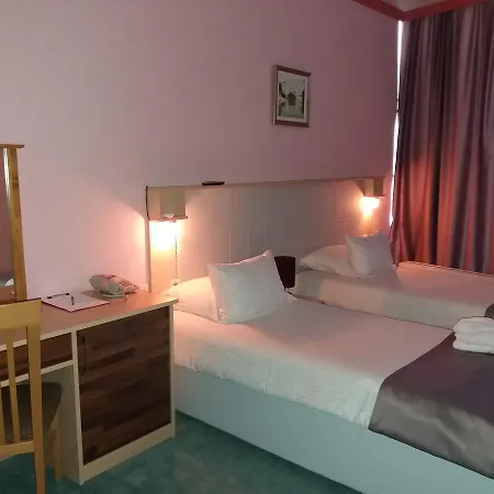 & Restaurant Great - Airport Hotel