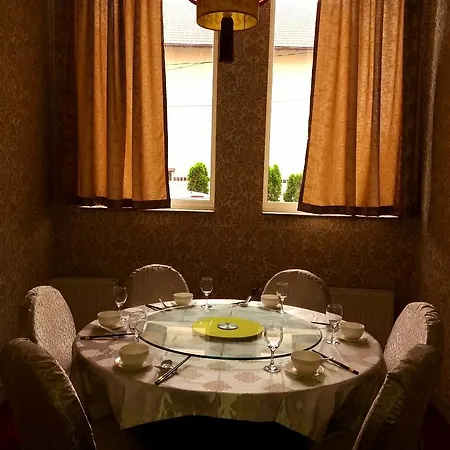 & Restaurant Great - Airport 4*